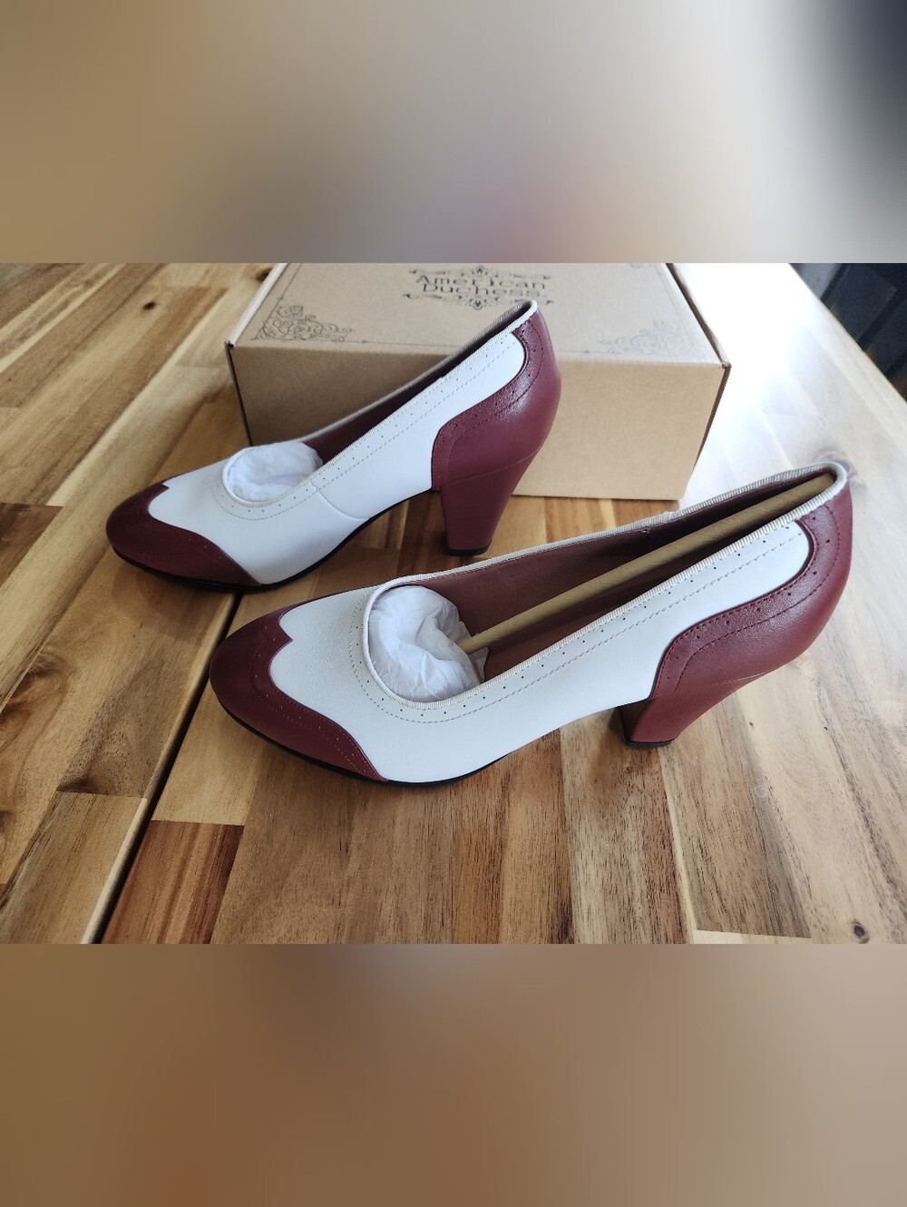 American Duchess Peggy 1940s Leather Spectator Pumps in Oxblood / White - Picture 3 of 7